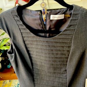 Calvin Klein - tag still on!